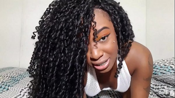 Play MP4 - Footjob com gozada n&oacute;s p&eacute;s da nega safada &lpar;completo no RED&rpar;