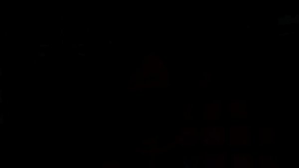 Nonton Leggy Brunette Shakes Her Booty thumbnail