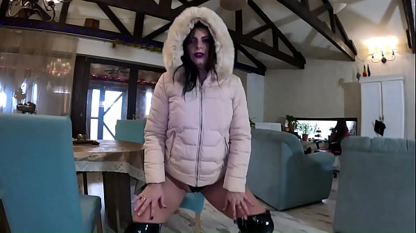 Downjacket try on & blowjob tease &ndash; coat fetish masturbation & messy cum finish 327 