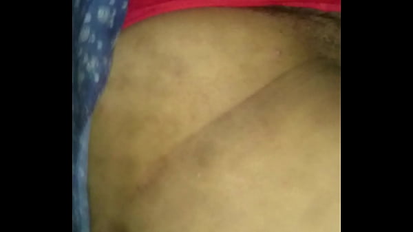 Tocando_la vagina de mi_esposa amateur