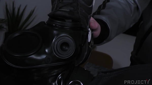 Surrender Gimp And Feel The Electricity In Your Dick thumbnail