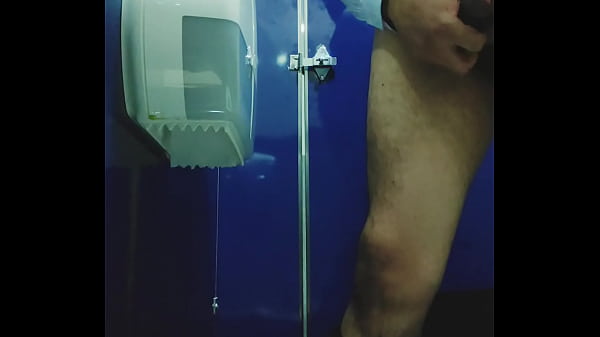 Casi logro que me vean el culo, que rico!!! 