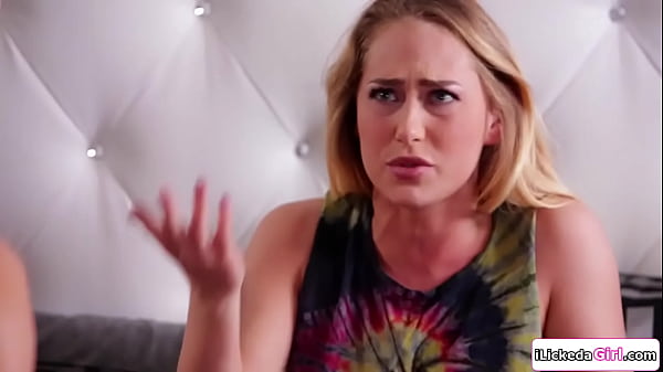 Stepmom brandi love caught her stepdaughter carter cruise masturbating instead of gets horny and so she joins her and lick each other