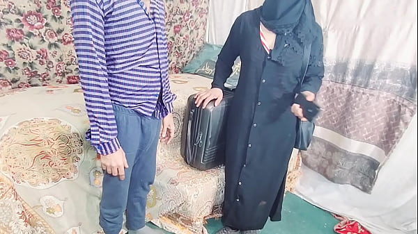 Special Anal Fuck, Muslim Indian Wife Wearing Black Burqa With Big Ass Takes His Cock In Her Ass For Hard Anal Sex While Talking Dirty In Hindi thumbnail