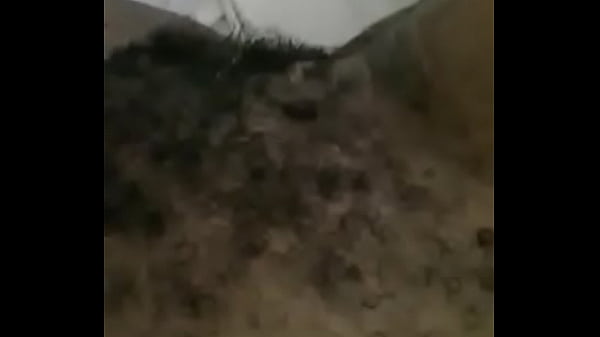 Nonton Un Vagin Tr&egrave;s Chaud thumbnail