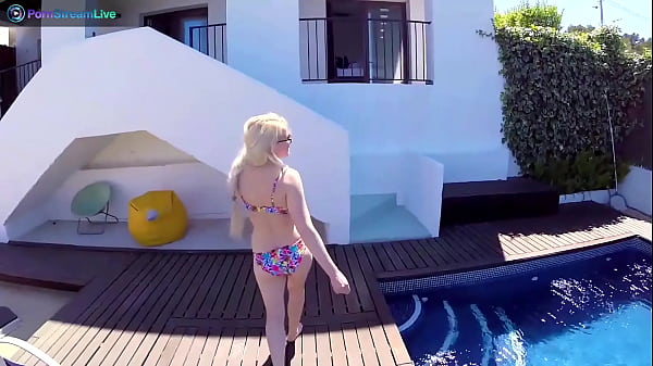 Nonton Adorable Lola Taylor Takes A Huge Facial In Pov (1080) thumbnail