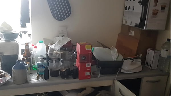 OneTidyGuy shows fucking messy apartment before cleanup