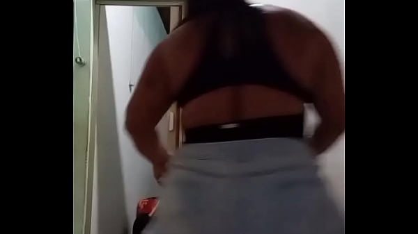 Nonton Garota Da Favela E Seu Belo Rabo thumbnail