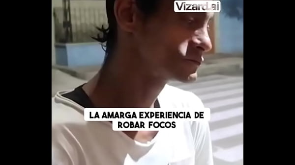 Nonton La Amarga Experiencia De Robar Focos #oscuridad #noche #historia #atrevidoypegajoso #decisiones #elchicletv #chiclenoticias thumbnail