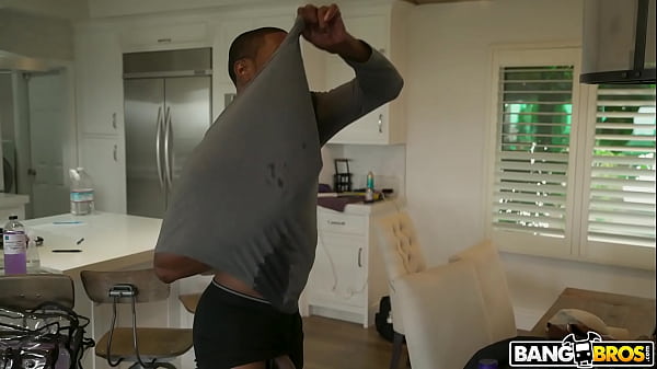 BANGBROS - Monsters Of Cock BTS Compilation Featuring Riley Reid & EmilyWillis (Part 2)