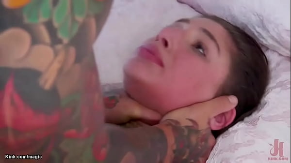 Tattooedrelative fucks_and teen