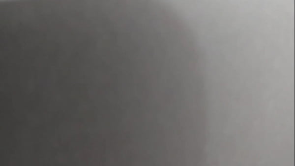 Play MP4 - Dois camgirl se divertem na chamada de v&iacute;deo