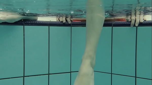 Play MP4 - Sexy blonde swimming mermaid Katya