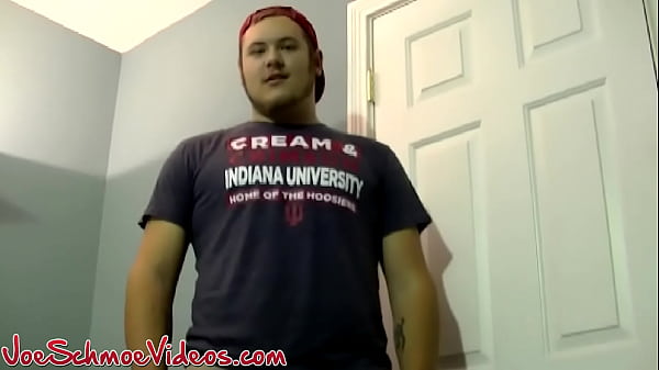 Young amateur jerks off and receives BJ 