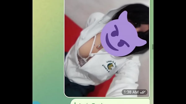 Linda sumisa Sus redes en_los comentarios