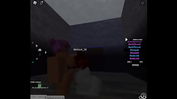 mi amiga me hace una mamada en roblox 