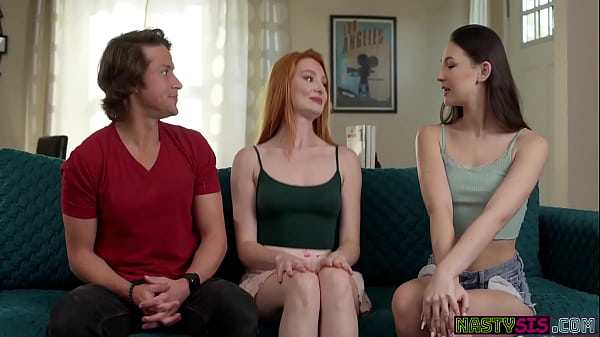 Play MP4 - Lacy Lennon&comma; Liz Jordan In Poker Game Turn Into Sex Game