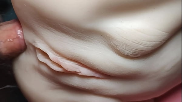 Play MP4 - Penetrate her vagina from behind