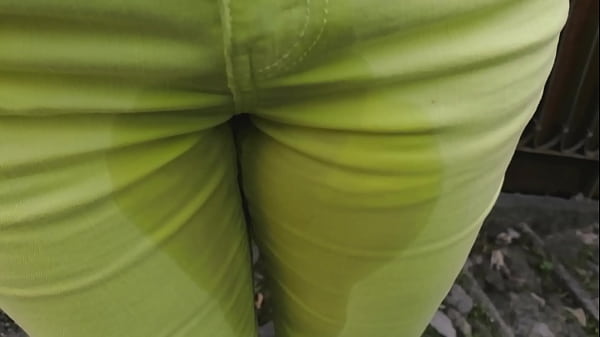 Wet And Messy Pee In Jeans, Outside thumbnail