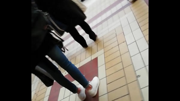 Nonton Gros Cul De Sofia thumbnail