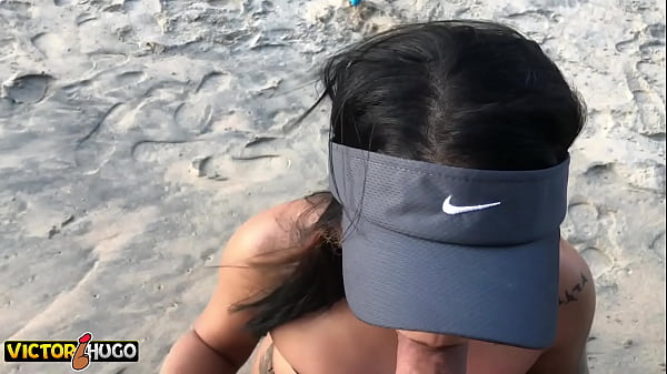 Fodendo NovinhaNa Praia Deserta - Victor Hugo - Lunna Real