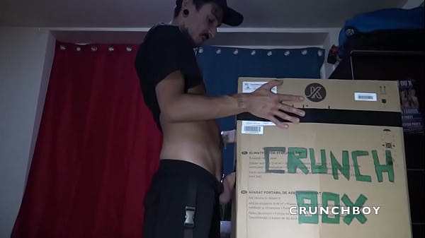 Salope Suce Et Se Fait Remplir Dans Un Glory Holes Fait Maison thumbnail