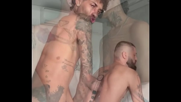 Play MP4 - DANDO LEITE NA BOCA DA PUTINHA