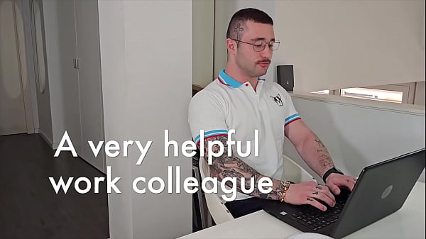 Play MP4 - A very helpful work colleague