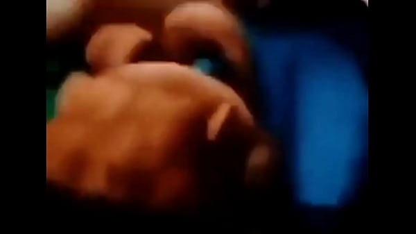 ALVIN E OS ESCROTOS RECEBENDO UMA MAMADA DE VELUDO