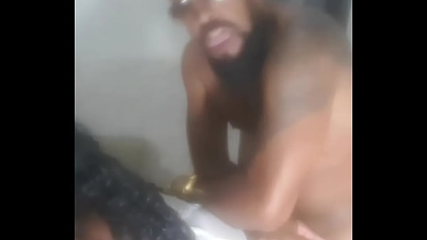 Preta Rabuda Grava Sua Foda Namorado thumbnail