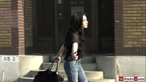 Trans hitchhiker Ariel Demure shows her ass to get a guy to give her a ride.He sucks the tgirls cock and she gives him a bj.Then the ts is barebacked3 