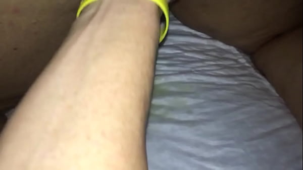 Squirting di_mia moglie Troia