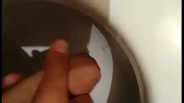 Hetero masturbandose