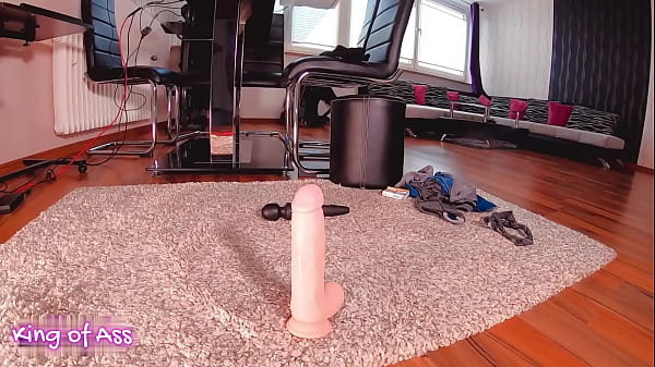 Bootyful and a reverse cowgirl dildo ride showcase