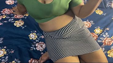 Nonton Khala Ki Ladki Ko Choda Shadi Karne Ka Bahana Bana Kar Khoob Masti Kiya, Hindi Audio thumbnail