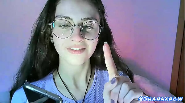 Live fetish play snots & nose 