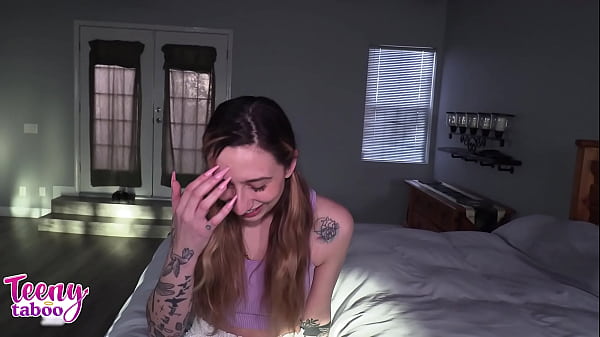 Student nina uses her body to finish college project