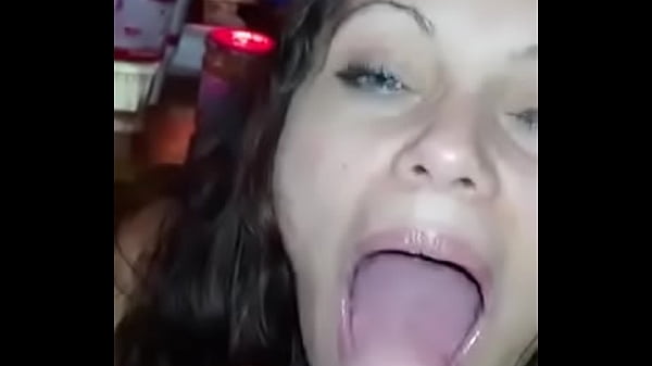 Play MP4 - Babygirl suck brothers dick