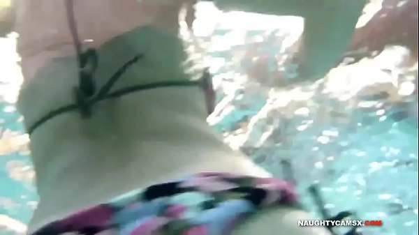 Booty Shaking Underwater In Hd Ass Sexy thumbnail