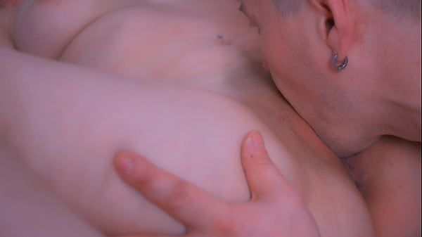 Play MP4 - Kinky boy gives cunnilingus his woman's and she takes real female orgasm&period;