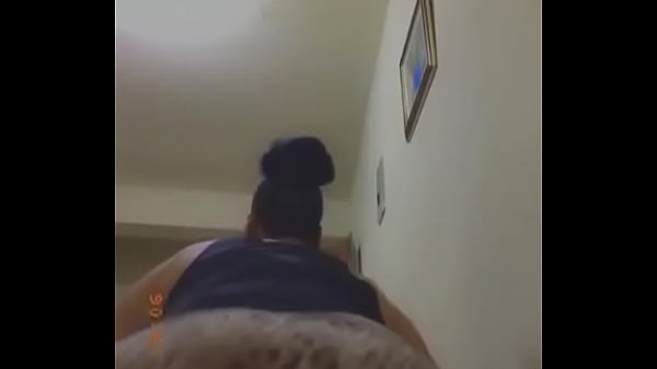 Sigueme y subo el video completo con una polla en su culo 