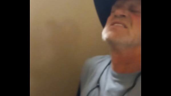 Another nut thinking about sucking big black dicks