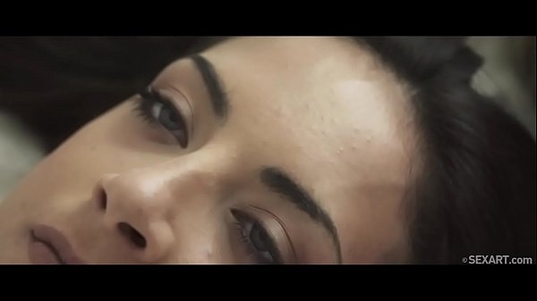 Miki fingers her girlfriend with two fingers 