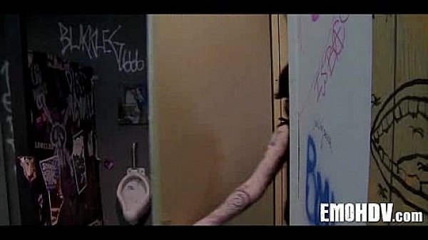 Nonton Hot Emo Angel 443 thumbnail