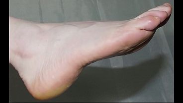 Barefoot Temptation: Surrender to Her Sole Seduction