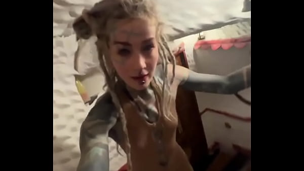 Play MP4 - Do you like crazy hotels&quest; I love them&excl; This one in Pattaya&comma; Thailand has the most insane corridors that always o&period;&period;&period;