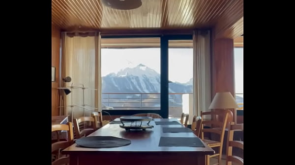 Play MP4 - STORY PUBLIC Episode 3&sol;6 FAMILY HOLIDAY SAISON 2 Sp&eacute;cial SKI Vid&eacute;o 13m&period; Ce &period;&period;&period;