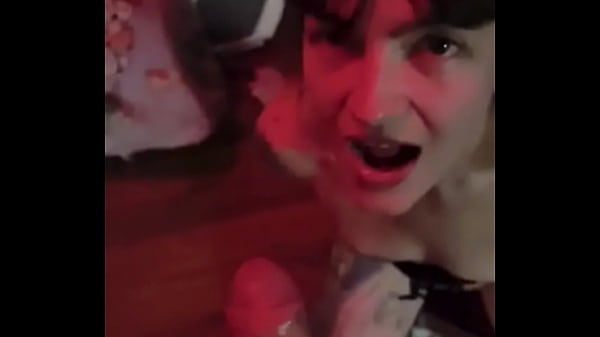 Blowjob bybeautiful bondaged tattooed girlfriend_Sandraxo1