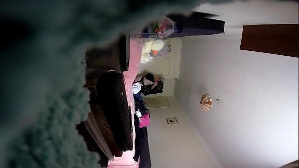 Kezza young mom hidden cam europe_28y o tits sexy_pussy ass