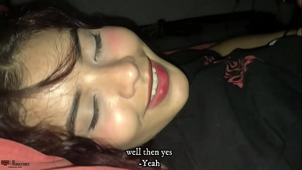 Una Buena Mamada En La Madrugada Por Mi Cachonda Hermanastra thumbnail